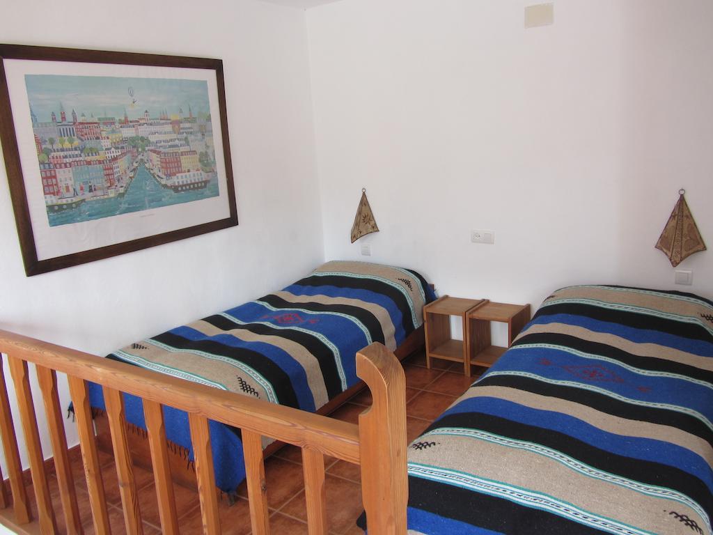Sierra Y Mar Bed & Breakfast Ferreirola Стая снимка