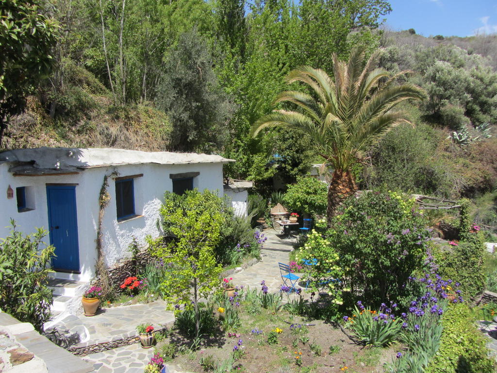 Sierra Y Mar Bed & Breakfast Ferreirola Екстериор снимка