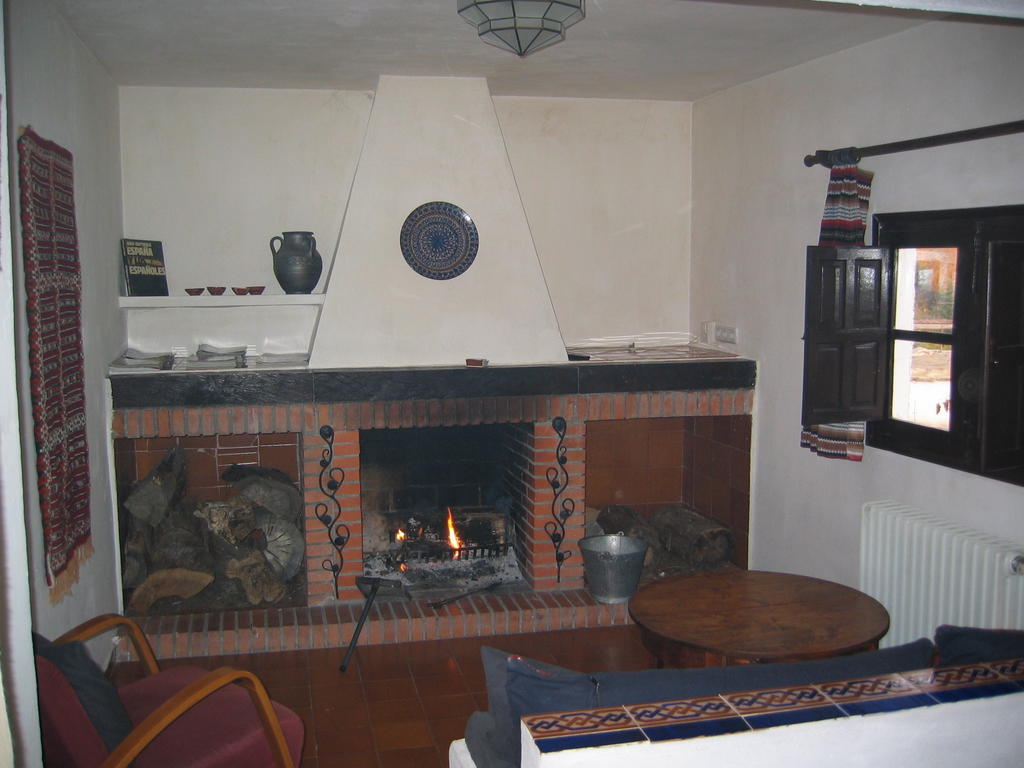 Sierra Y Mar Bed & Breakfast Ferreirola Екстериор снимка